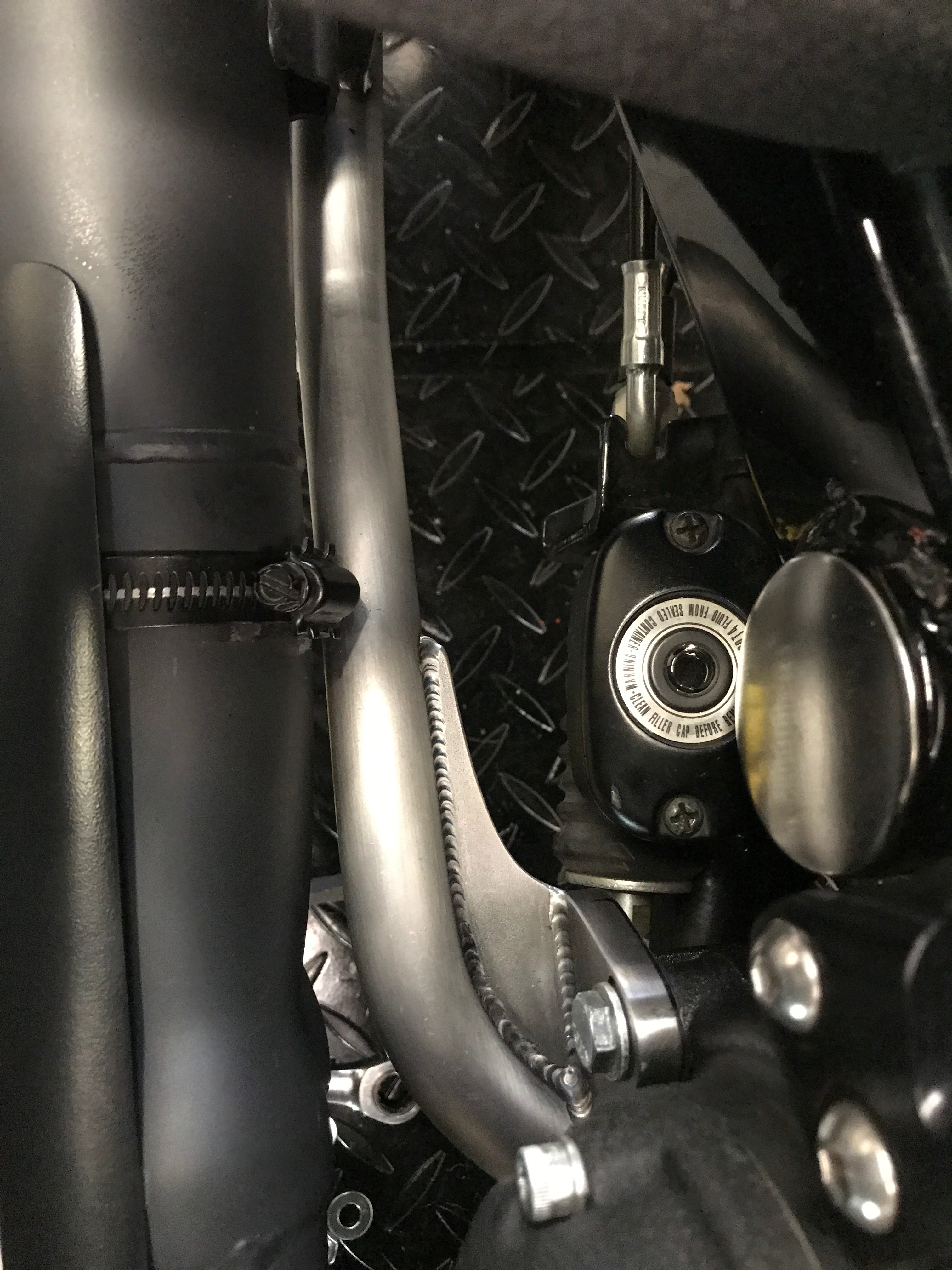 Speed-Kings Cycle, Dyna Unbreakable Thunder Header Bracket