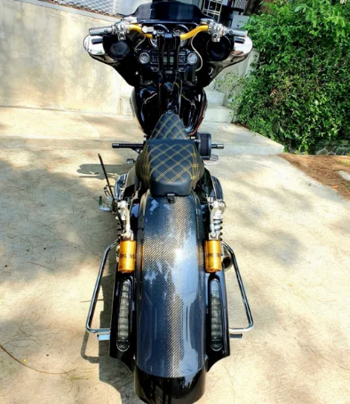 Hofmann Designs, Hofmann Designs 2009 & Later Bagger Carbon Fiber Rear Fender w/ Seat Docking Kit