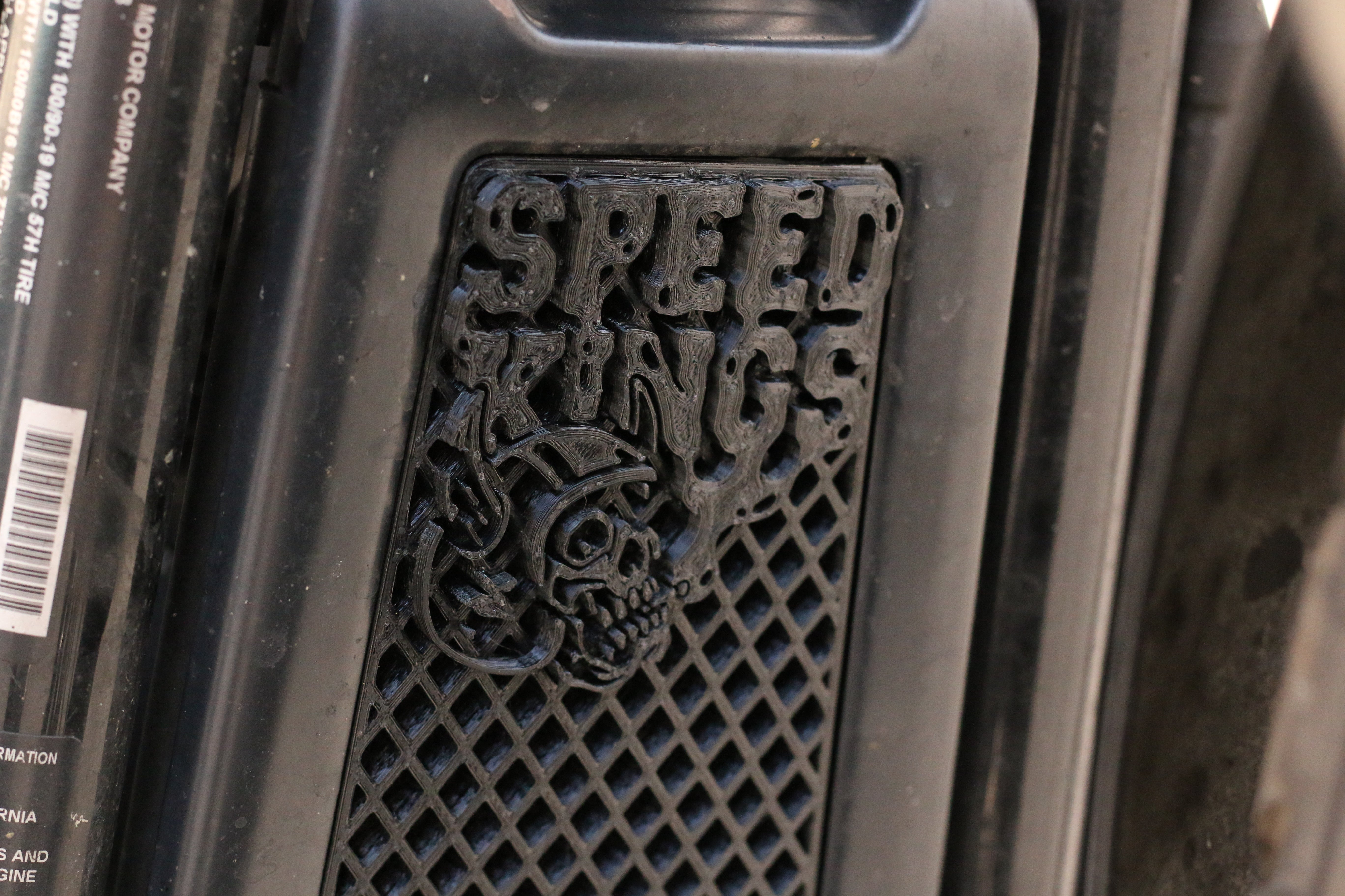 Speed-Kings Cycle, Speed-Kings M8 Softail Grill